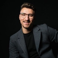 Acercar imagen: Daniel Popa, Psicólogo Figueres