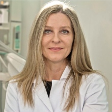 Acercar imagen: Claudia Muñoz Naranjo, Dentista Madrid