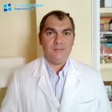 Acercar imagen: César Tienda López, Fisioterapeuta Córdoba