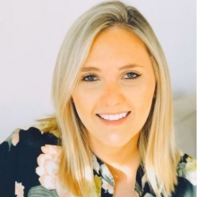 Acercar imagen: Melanie Novella, Terapeuta complementario Valencia