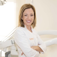 Acercar imagen: Amelia Travesí Fernández, Dentista Baza