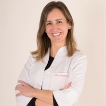 Acercar imagen: Cristina Naharro, Dermatólogo Santander