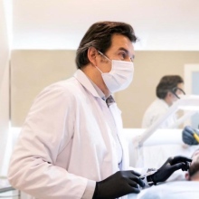 Acercar imagen: Raúl Enrique García Jiménez, Médico estético Murcia