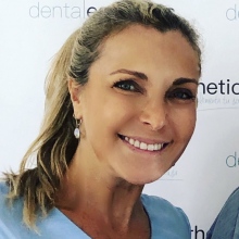 Acercar imagen: Cristina Valeria Casalderrey, Dentista Candelaria