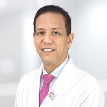 Acercar imagen: Victor Charoenrook de la Fuente, Oftalmólogo Barcelona