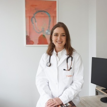 Acercar imagen: Celia Reigía Vales, Médico general Madrid