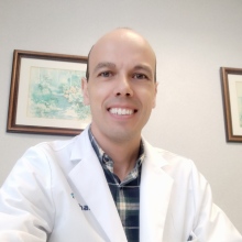 Acercar imagen: Elvis Teijeira, Cardiólogo Vigo