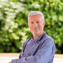 Acercar imagen: Carlos Morales Martín, Homeópata Donostia-San Sebastián