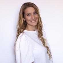 Acercar imagen: Julia Cambra Almerge, Psiquiatra Aranjuez