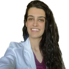 Acercar imagen: Cova Carrera, Analista clínico Madrid