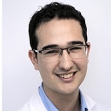 Acercar imagen: Oriol Corral Magaña, Dermatólogo Sabadell