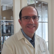 Acercar imagen: Eduardo Méndez Asín, Médico general Santa Cruz de Tenerife