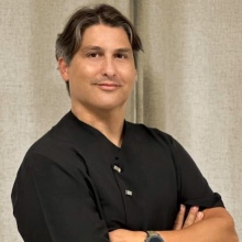 Acercar imagen: Jaime Vila Quiroga, Médico estético Valencia