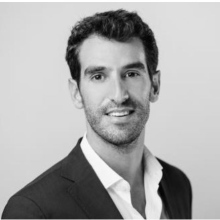 Acercar imagen: Carlos Déniz Armengol, Cirujano torácico Barcelona