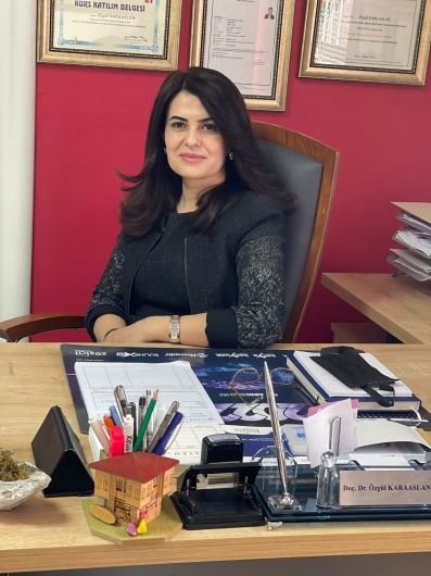 Özgül Karaaslan-4