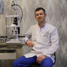 Resmi büyüt: Muharrem Gökhan Yüzbaşı, Göz Hastalıkları Kahramanmaraş