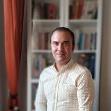 Resmi büyüt: Akay Edizsoy, Cerrahi Onkoloji Aydın