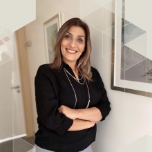 Resmi büyüt: Hilal Sonbay, Periodontoloji Çankaya