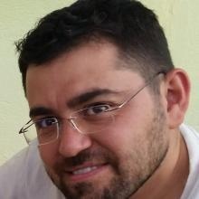 Resmi büyüt: Ulaş Serkan Topaloğlu, İç Hastalıkları Kayseri