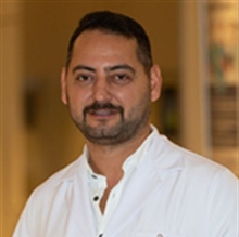 Resmi büyüt: Cem Kınık, Kadın Hastalıkları Ve Doğum Çeşme