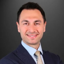 Resmi büyüt: Arda Küçükgüven, Plastik Rekonstrüktif Ve Estetik Cerrahi Ankara