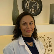 Resmi büyüt: Arzu Şahin, Dermatoloji İzmir