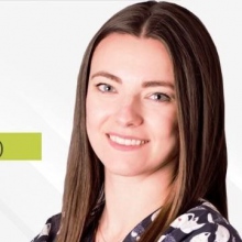 Resmi büyüt: Gamze Sade Açıkgöz, Çocuk Diş Hekimliği (Pedodonti) İzmir