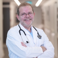 Resmi büyüt: Oğuzhan Onultan, Nöroloji Kadıköy