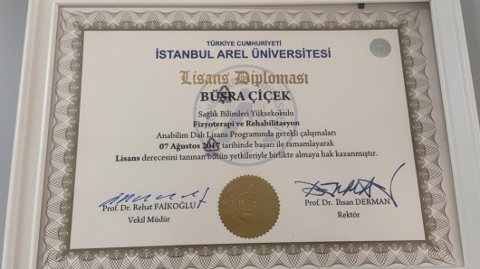 Büşra Mavi-10