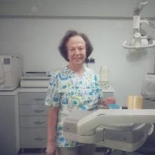 Resmi büyüt: Cahide Arpacık, Diş Hekimi Denizli