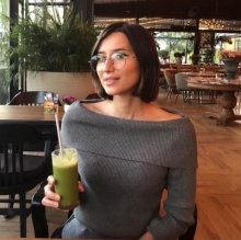 Resmi büyüt: Elif Yücel, Diyetisyen Uşak