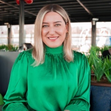 Resmi büyüt: Esranur Çelik, Diş Hekimi İstanbul