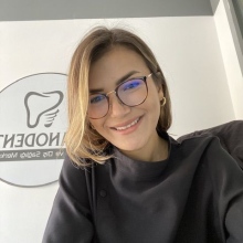 Resmi büyüt: Burcu Ertuğrul, Diş Hekimi Antalya