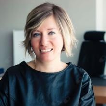 Resmi büyüt: Evren Sarıfakıoğlu, Dermatoloji Ankara