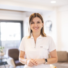 Resmi büyüt: Tuğba Kayasu Avşar, Ortodonti İzmir