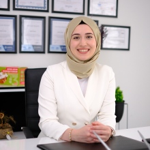 Resmi büyüt: Betül Aktaş, Dil ve Konuşma Terapisi İstanbul