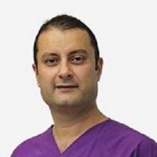 Resmi büyüt: Atay Utluliğ, Diş Hekimi Konak