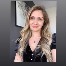 Resmi büyüt: Gülşen Tükenmez Demirci, Dermatoloji İstanbul