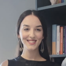 Resmi büyüt: Derinsu Aydın, Psikoloji Fethiye