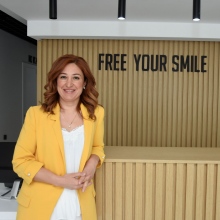 Resmi büyüt: Dilek Aksu Güler, Diş Hekimi Antalya