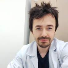 Resmi büyüt: Sinan Akdeniz, Kulak Burun Boğaz Kayseri