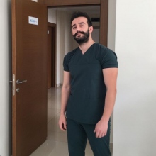 Resmi büyüt: Tugay Anık, Diş Hekimi Ankara