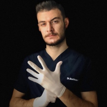 Resmi büyüt: Berkhan Demir, Diş Hekimi Trabzon