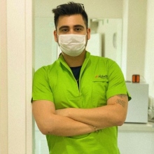 Resmi büyüt: Oğuzhan Sarıhasan, Diş Hekimi İzmir