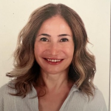 Resmi büyüt: Emine Deniz Eğrilmez, Göz Hastalıkları İzmir