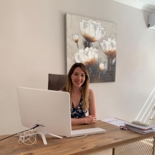 Resmi büyüt: Evşen Altunay, Dermatoloji İstanbul