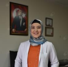 Resmi büyüt: Demet Sümer, Genel Cerrahi Kayseri