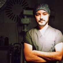 Resmi büyüt: Alper İnce, Plastik Rekonstrüktif Ve Estetik Cerrahi İstanbul