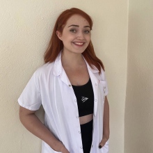 Resmi büyüt: Ayşenur Arıkan, Dil ve Konuşma Terapisi Zonguldak