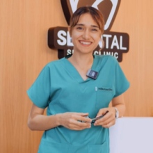 Resmi büyüt: Kübra Kumsal Seğman, Diş Hekimi Adana